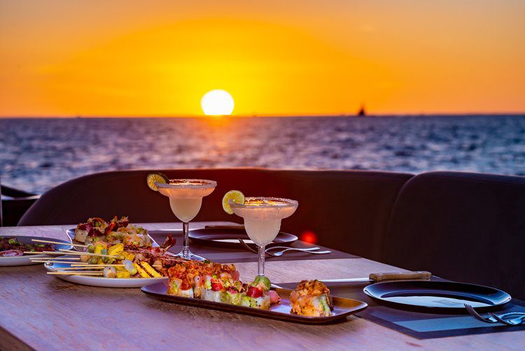 WHY CELEBRITIES LOVE YACHTING IN THE SEA OF CORTEZ